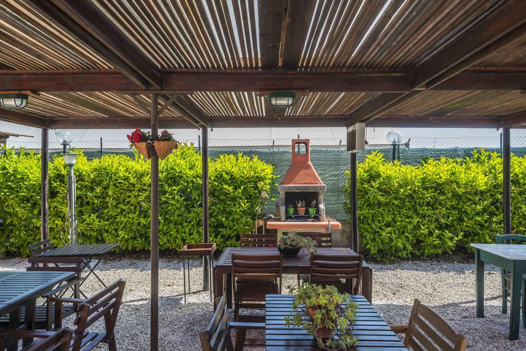 La Locanda Country House Borgo Montenero Eksteriør bilde